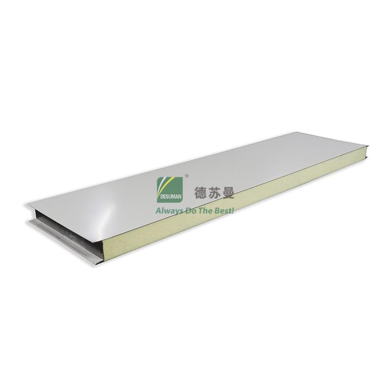 Polyurethane sandwich panel
